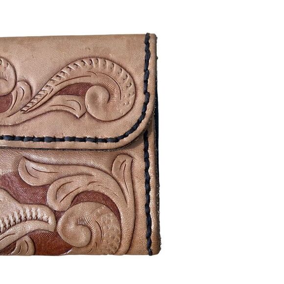 Vintage Hand Tooled Brown Tan Leather Floral Kiss Lock Western Boho Wallet - Picture 3 of 9
